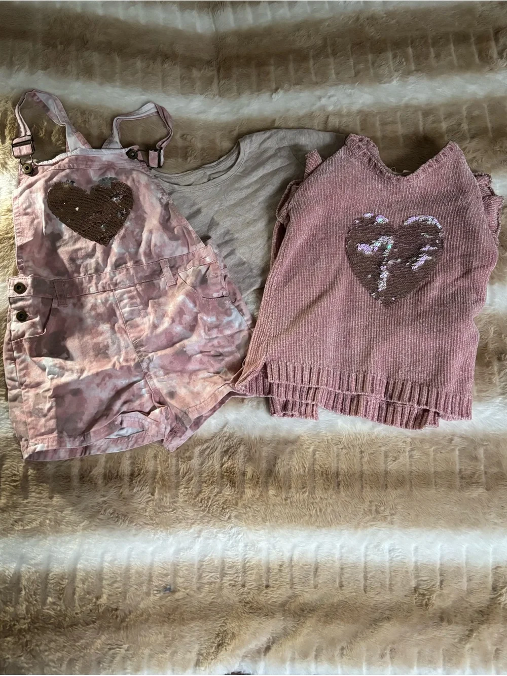 btween Pink Chenille Knit Top Sweater Tan T Shirt Tie-Dye Overalls Shorts Girls - Picture 8 of 9